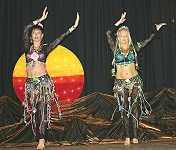 Zum vergrößern hier klicken! Tribal-Style-Dance; Kostüm: SchirinYasar